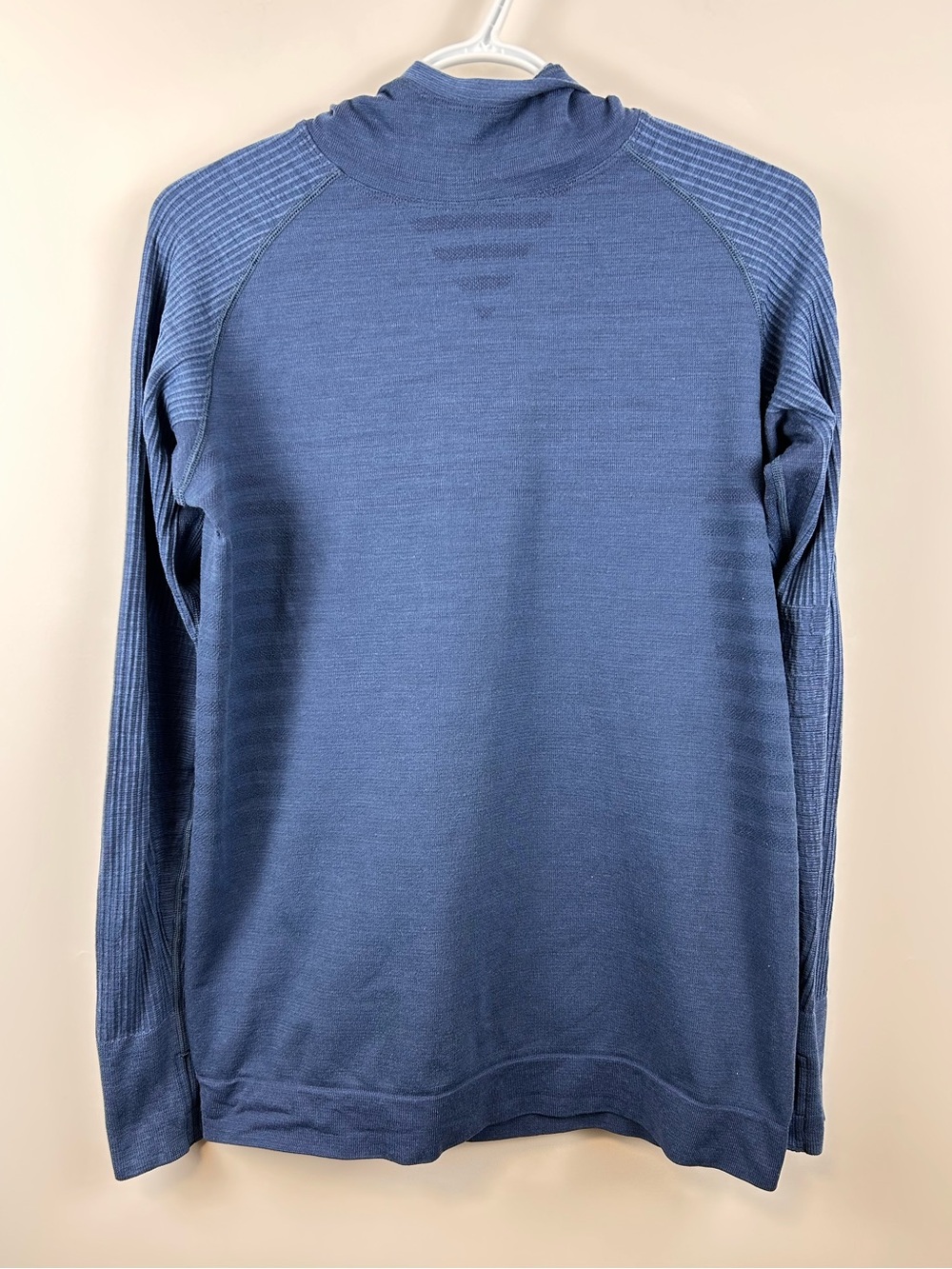 Lululemon Men’s Hooded Long Sleeve Shirt Blue Lightweight Running Training SizeL